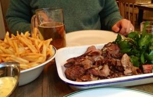 Beef rib chop with string fries