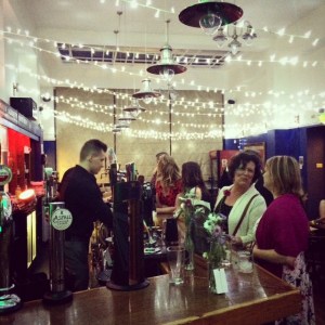 Early Night Club Cambridge Union Bar