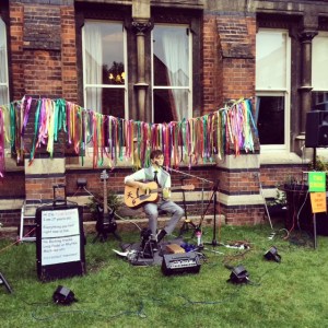 Early Night Club Tom Korni