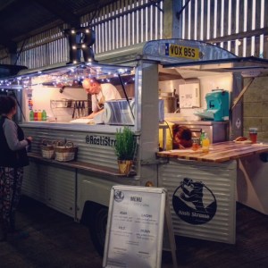 foodPark NIGHT MARKET Rosti Strasse