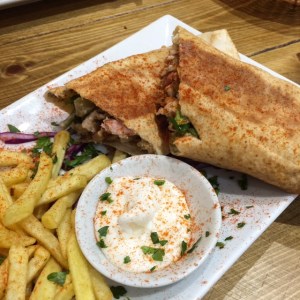 lagona-shawarma-chicken-wrap