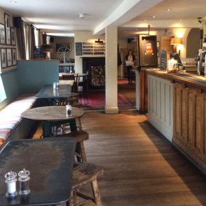 the-ship-hotel-bar-area