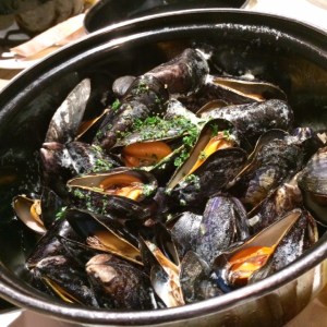 the-ship-hotel-mussels
