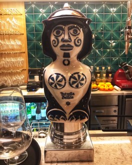 Mercado Central Cambridge Estrella Galicia Sargadelos ceramic beer tap