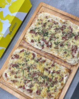 Amelie Flam-kuche Flatpack close up