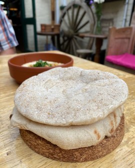 Kingston Arms Cambridge pitta for hummus